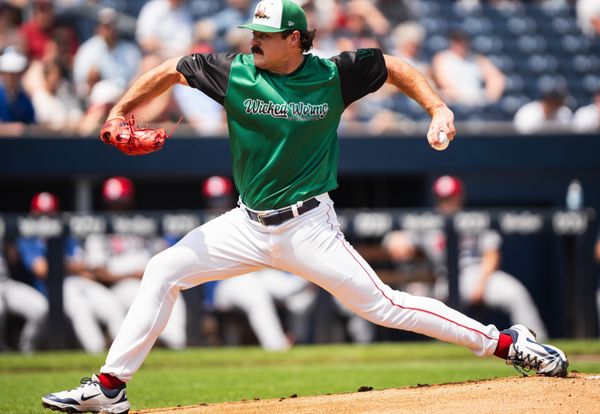 WooSox pitcher Payton Tolle gets ready to throw a pitch during his first Triple-A start on Aug. 10, 2025 at Polar Park.
