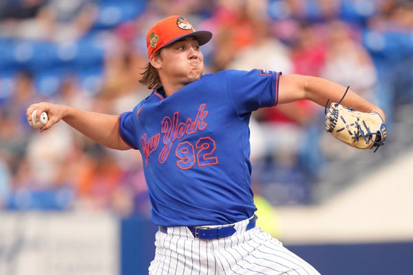 Mar 1, 2026; Port St. Lucie, Florida, USA;  New York Mets pitcher Jack Wenninger (92) pitches in the fifth inning against the Houston Astros at Clover Park. Mandatory Credit: Jim Rassol-Imagn Images