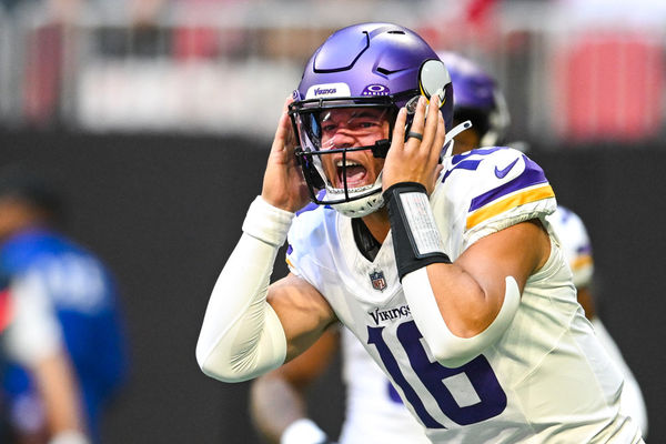 ATLANTA, GA – NOVEMBER 05:  Minnesota quarterback Jaren Hall (16) reacts during the NFL game between the Minnesota Vikings and the Atlanta Falcons on November 5th, 2023 at Mercedes-Benz Stadium in Atlanta, GA.  (Photo by Rich von Biberstein/Icon Sportswire)