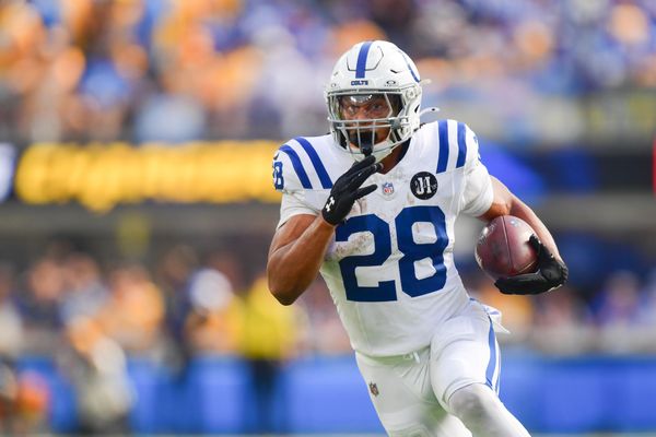 Oct 19, 2025; Inglewood, California, USA; Indianapolis Colts running back Jonathan Taylor (28) moves the ball in the first half against the Los Angeles Chargers at SoFi Stadium. Mandatory Credit: Gary A. Vasquez-Imagn Images