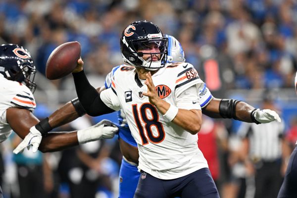 Sep 14, 2025; Detroit, Michigan, USA; Chicago Bears quarterback Caleb Williams (18) looks to pass the ball against the Detroit Lions during the third quarter of the game at Ford Field. Mandatory Credit: Lon Horwedel-Imagn Images