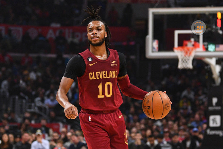 LOS ANGELES, CA - NOVEMBER 07: Cleveland Cavaliers Guard Darius Garland (10) dribbles up the court during a NBA game between the Cleveland Cavaliers and the Los Angeles Clippers on November 7, 2022 at Crypto.com Arena in Los Angeles, CA. (Photo by Brian Rothmuller/Icon Sportswire)