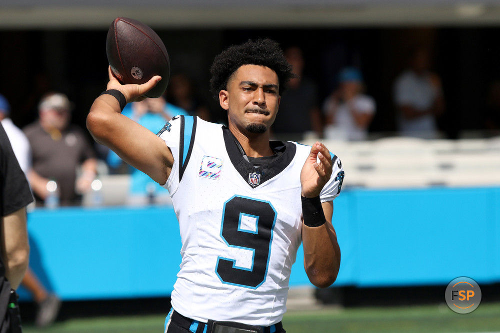 CHARLOTTE, NC - OCTOBER 01: Carolina Panthers quarterback Bryce Young (9) during an NFL football game between the Minnesota Vikings and the Carolina Panthers on October 1, 2023 at Bank of America Stadium in Charlotte, N.C. (Photo by John Byrum/Icon Sportswire)