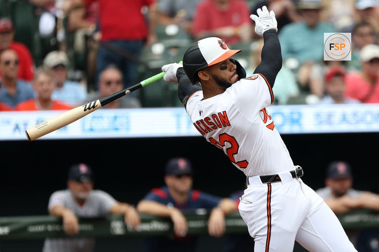 Aug 28, 2025; Baltimore, Maryland, USA; Baltimore Orioles second baseman Jeremiah Jackson (82) hits a single during the first inning against the Boston Red Sox at Oriole Park at Camden Yards. Credit: Daniel Kucin Jr.-Imagn Images