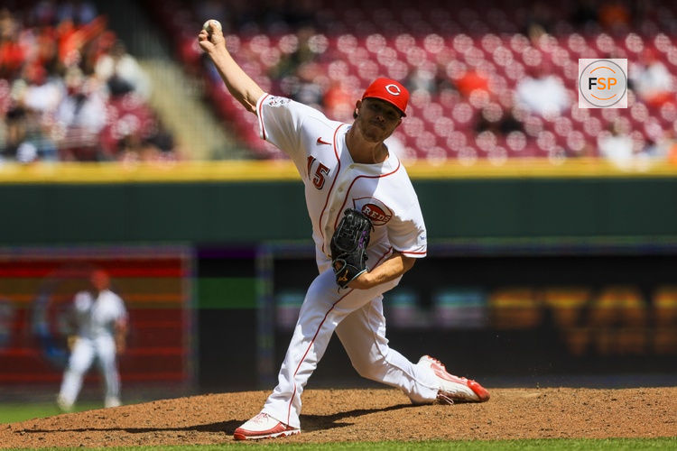 Apr 30, 2026; Cincinnati, Ohio, USA; Cincinnati Reds relief pitcher Emilio Pagan (15) pitches against the Colorado Rockies in the ninth inning at Great American Ball Park. Credit: Katie Stratman-Imagn Images