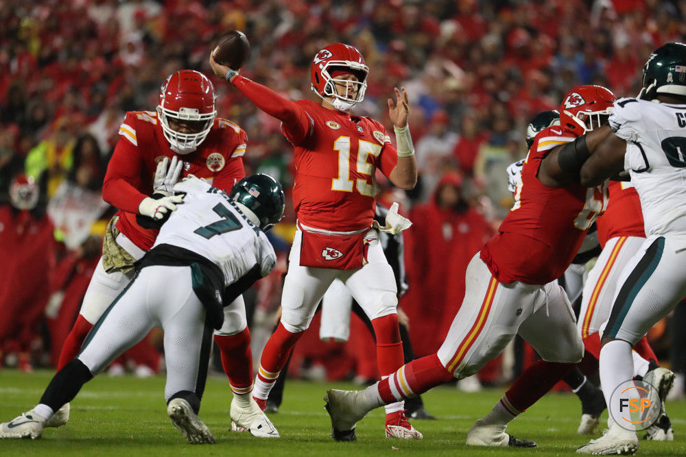 KANSAS CITY, MO - NOVEMBER 20: Kansas City Chiefs quarterback Patrick Mahomes (15) throws from the pocket in the second quarter of an NFL football game between the Philadelphia Eagles and Kansas City Chiefs on Nov 20, 2023 at GEHA Field at Arrowhead Stadium in Kansas City, MO. (Photo by Scott Winters/Icon Sportswire)