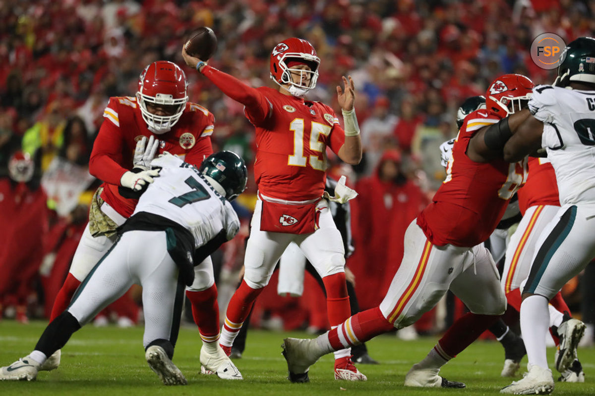 KANSAS CITY, MO - NOVEMBER 20: Kansas City Chiefs quarterback Patrick Mahomes (15) throws from the pocket in the second quarter of an NFL football game between the Philadelphia Eagles and Kansas City Chiefs on Nov 20, 2023 at GEHA Field at Arrowhead Stadium in Kansas City, MO. (Photo by Scott Winters/Icon Sportswire)