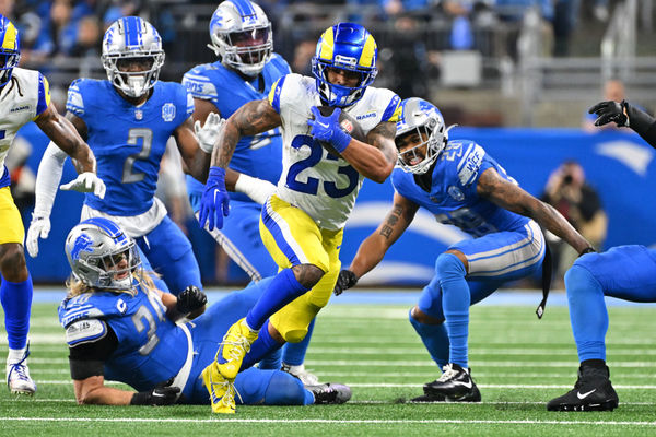 DETROIT, MI - JANUARY 14: Los Angeles Rams running back Kyren Williams (23) runs upfield for a first down during the NFC Wild Card game between the Detroit Lions and the Los Angeles Rams game on Sunday January 14, 2023 at Ford Field in Detroit, MI. (Photo by Steven King/Icon Sportswire)
