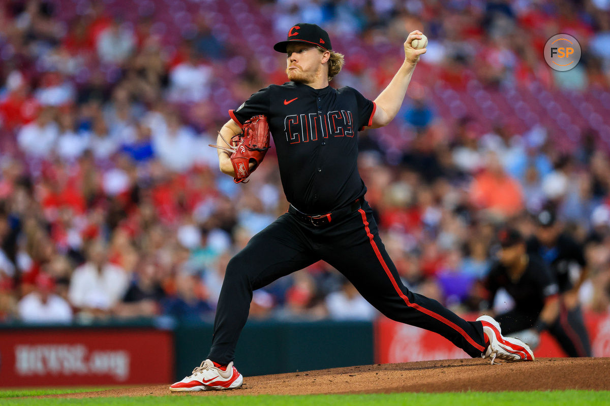 Aug 2, 2024; Cincinnati, Ohio, USA; Cincinnati Reds starting pitcher Andrew Abbott (41) pitches against the San Francisco Giants in the first inning at Great American Ball Park. Credit: Katie Stratman-USA TODAY Sports