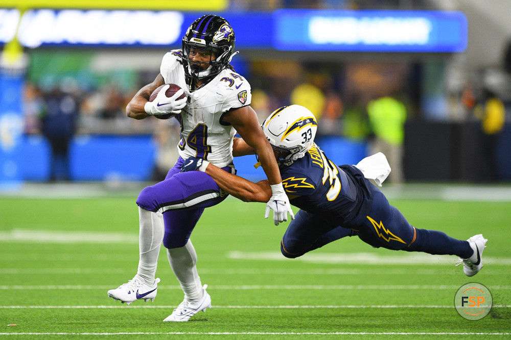 NFL Week 15 Player Prop Bets: TE Tyler Conklin, RB Jerome Ford and