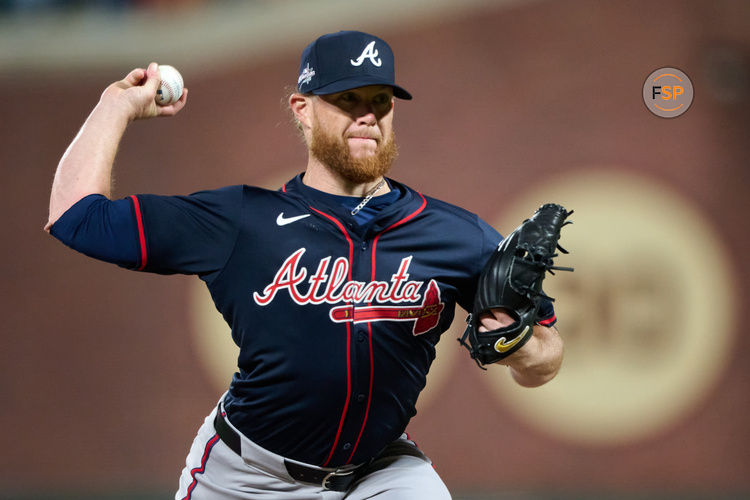 Jun 6, 2025; San Francisco, California, USA; Atlanta Braves pitcher Craig Kimbrel (46) throws a pitch against the San Francisco Giants during the seventh inning at Oracle Park. Credit: Robert Edwards-Imagn Images