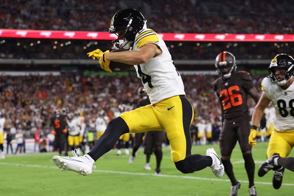 Oct 1, 2026; Cleveland, Ohio, USA;  Pittsburgh Steelers wide receiver Roman Wilson (14) scores a touchdown against the Cleveland Browns in the first half at Huntington Bank Field.  Mandatory Credit: Scott Galvin-Imagn Images