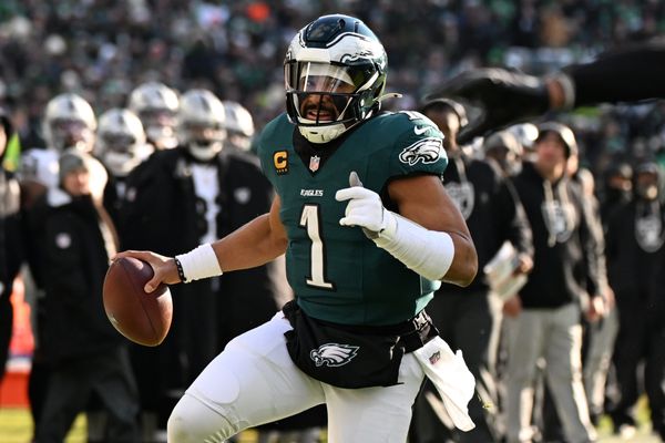 Dec 14, 2025; Philadelphia, Pennsylvania, USA; Philadelphia Eagles quarterback Jalen Hurts (1) runs the ball during the second quarter against the Las Vegas Raiders at Lincoln Financial Field. Mandatory Credit: Eric Hartline-Imagn Images
