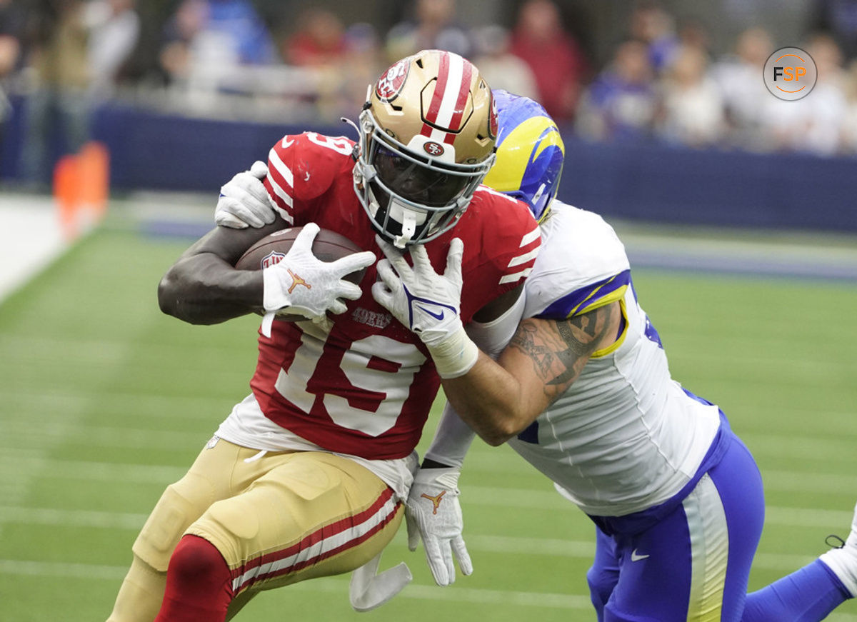 LOS ANGELES, CA - SEPTEMBER 17: Deebo Samuel #19 of the 49ers during the San Francisco 49ers game versus the Los Angeles Rams on September 17, 2023, at Sofi Stadium in Inglewood, CA. (Photo by Kevin Reece/Icon Sportswire)