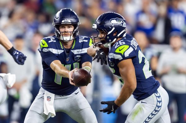 FOOTBALL-NFL-ARI-SEA/