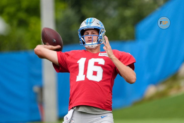 QB Jared Goff throws a pass during the Detroit Lions training camp at the Lions headquarters in Allen Park, Mich. on Friday, Aug 2, 2024. Kimberly P. Mitchell / USA TODAY NETWORK
