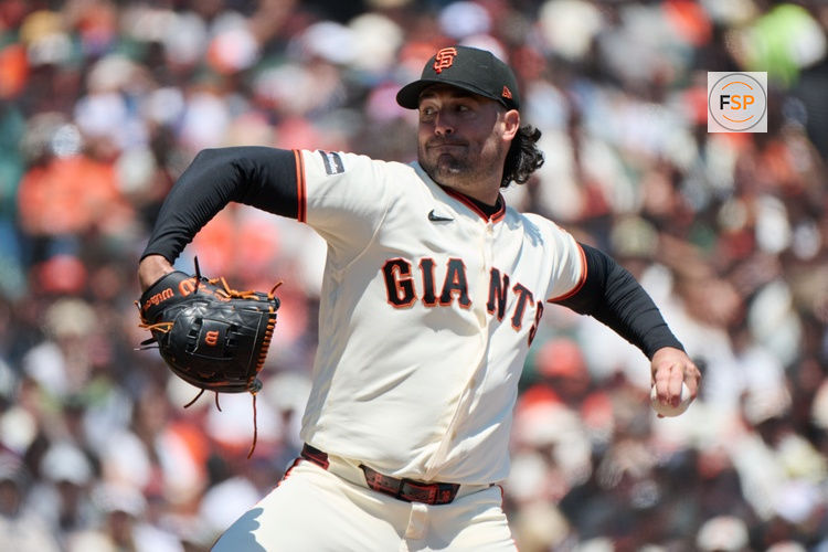 May 24, 2026; San Francisco, California, USA; San Francisco Giants starting pitcher Robbie Ray (38) throws a pitch against the Chicago White Sox during the first inning at Oracle Park. Credit: Robert Edwards-Imagn Images