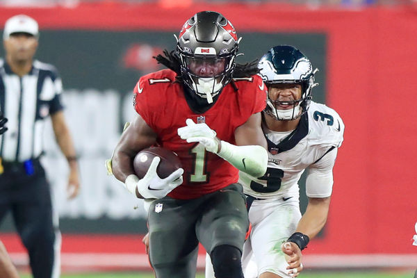 TAMPA, FL - JANUARY 15: Tampa Bay Buccaneers Running Back Rachaad White (1) carries the ball during the NFC Wild Card game between the Philadelphia Eagles and the Tampa Bay Buccaneers on January 15, 2024 at Raymond James Stadium in Tampa, Florida. (Photo by Cliff Welch/Icon Sportswire)