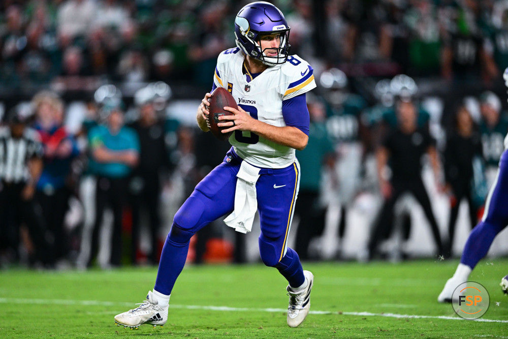 PHILADELPHIA, PA - SEPTEMBER 14: Minnesota Vikings Quarterback Kirk Cousins (8) holds the ball in the first half during the game between the Minnesota Vikings and Philadelphia Eagles on September 14, 2023 at Lincoln Financial Field in Philadelphia, PA. (Photo by Kyle Ross/Icon Sportswire)
