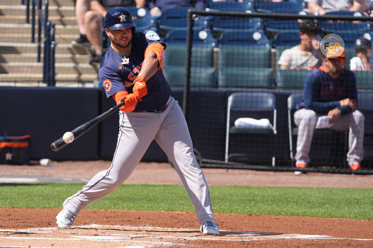 Mar 1, 2025; Tampa, Florida, USA; Houston Astros catcher Yainer Diaz (21) grounds out in the first inning against the New York Yankees at George M. Steinbrenner Field. Credit: Dave Nelson-Imagn Images