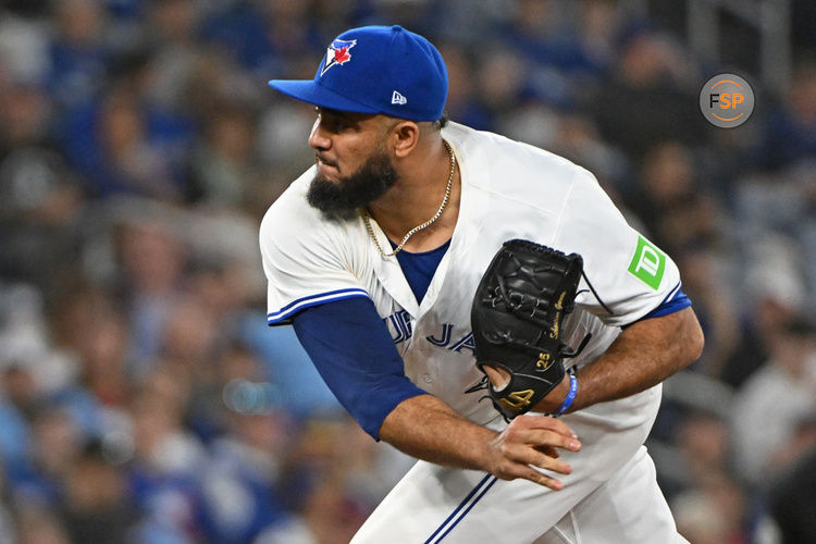 TORONTO, ON - APRIL 10: Toronto Blue Jays Pitcher Yimi Garcia (93) pitches during the regular season MLB game between the Seattle Mariners and Toronto Blue Jays on April 10, 2024 at Rogers Centre in Toronto, ON. (Photo by Gerry Angus/Icon Sportswire)