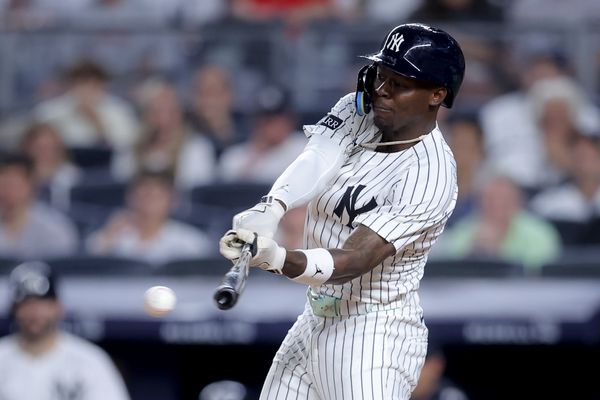 Jul 10, 2025; Bronx, New York, USA; New York Yankees second baseman Jazz Chisholm Jr. (13) hits a single against the Seattle Mariners during the eighth inning at Yankee Stadium. Mandatory Credit: Brad Penner-Imagn Images