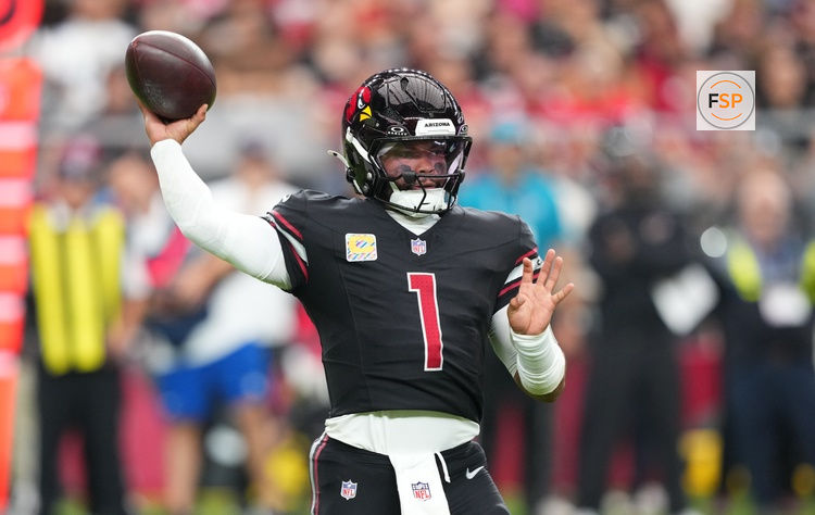 Oct 5, 2025; Glendale, Arizona, USA; Arizona Cardinals quarterback Kyler Murray (1) makes a throw against the Tennessee Titans during the fourth quarter at State Farm Stadium. Credit: Joe Camporeale-Imagn Images