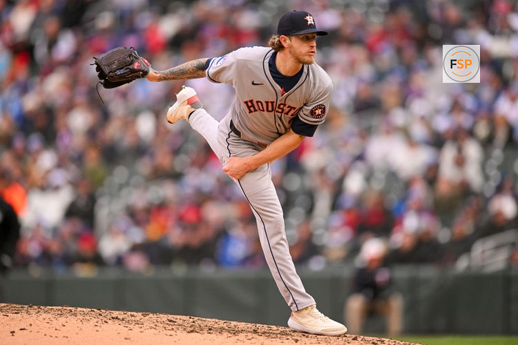 Apr 3, 2025; Minneapolis, Minnesota, USA;  Houston Astros relief pitcher Josh Hader (71) delivers a pitch against the Minnesota Twins during the ninth inning  at Target Field. Credit: Nick Wosika-Imagn Images


