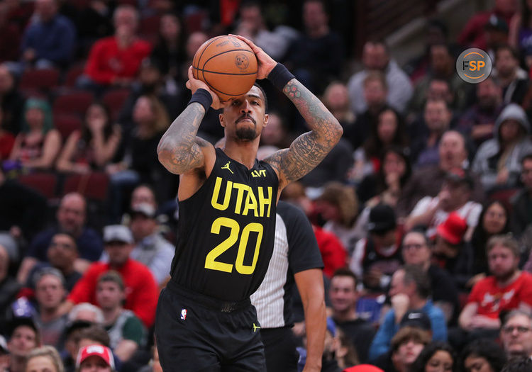 CHICAGO, IL - NOVEMBER 06: John Collins #20 of the Utah Jazz shoots a 3-point basket against the Chicago Bulls during the second half at the United Center on November 6, 2023 in Chicago, Illinois. (Photo by Melissa Tamez/Icon Sportswire)