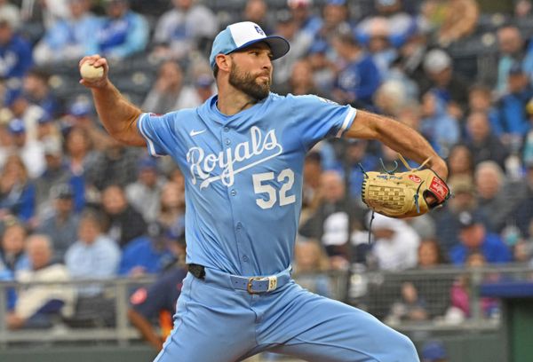 Apr 26, 2025; Kansas City, Missouri, USA;  Kansas City Royals starting pitcher Michael Wacha (52) throws a pitch in the first inning against the Houston Astros at Kauffman Stadium. Mandatory Credit: Peter Aiken-Imagn Images