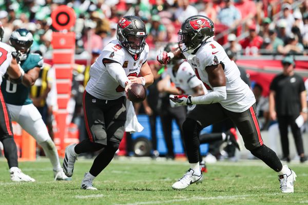 Sep 28, 2025; Tampa, Florida, USA; Tampa Bay Buccaneers running back Rachaad White (1) receives a hand off by quarterback Baker Mayfield (6) during the second quarter against the Philadelphia Eagles at Raymond James Stadium. Mandatory Credit: Kim Klement Neitzel-Imagn Images