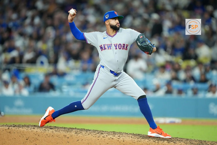 Apr 15, 2026; Los Angeles, California, USA; New York Mets pitcher Devin Williams (38) throws against the Los Angeles Dodgers at Dodger Stadium. Credit: Kirby Lee-Imagn Images