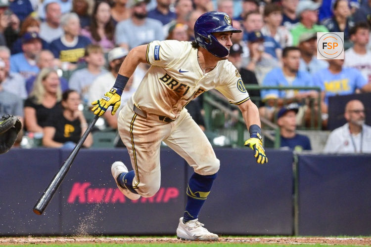 Aug 12, 2025; Milwaukee, Wisconsin, USA; Milwaukee Brewers right fielder Sal Frelick (10) drives in a run with a base hit in the fourth inning against the Pittsburgh Pirates at American Family Field. Credit: Benny Sieu-Imagn Images