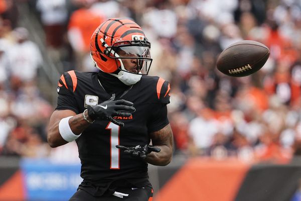 Nov 2, 2025; Cincinnati, Ohio, USA; Cincinnati Bengals wide receiver Ja'Marr Chase (1) catches a pass against the Chicago Bears during the second quarter at Paycor Stadium. Mandatory Credit: Joseph Maiorana-Imagn Images