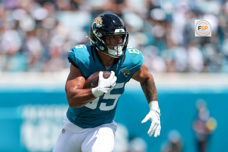 Sep 7, 2025; Jacksonville, Florida, USA; Jacksonville Jaguars tight end Brenton Strange (85) runs with the ball against the Carolina Panthers in the first quarter at EverBank Stadium. Credit: Nathan Ray Seebeck-Imagn Images