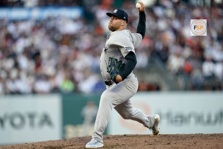 Mar 28, 2026; San Francisco, California, USA; New York Yankees pitcher David Bednar (53) delivers a pitch against the San Francisco Giants in the ninth inning at Oracle Park. Credit: Cary Edmondson-Imagn Images