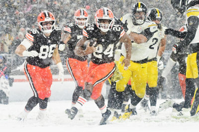 Nov 21, 2024; Cleveland, Ohio, USA; Cleveland Browns running back Nick Chubb (24) scores a touchdown during the second half against the Pittsburgh Steelers at Huntington Bank Field. Mandatory Credit: Ken Blaze-Imagn Images