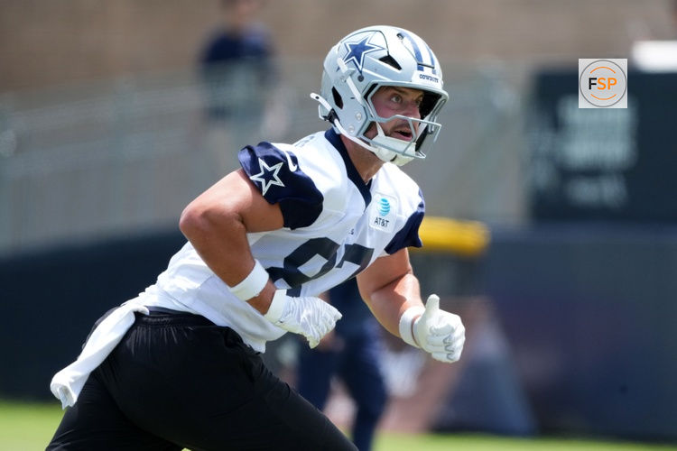 Jul 22, 2025; Oxnard, CA, USA; Dallas Cowboys tight end Jake Ferguson (87) during training camp at the River Ridge Fields. Credit: Kirby Lee-Imagn Images