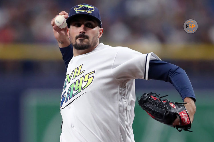 ST. PETERSBURG, FL - August 25: Tampa Bay Rays Pitcher Zach Eflin (24) delivers a pitch to the plate during the MLB regular season game between the New York Yankees and the Tampa Bay Rays on August 25, 2023, at Tropicana Field in St. Petersburg, FL. (Photo by Cliff Welch/Icon Sportswire)