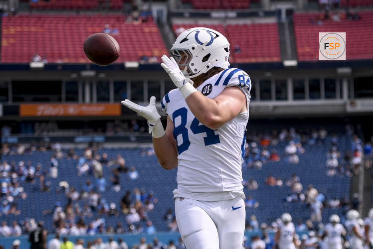 Sep 21, 2025; Nashville, Tennessee, USA; Indianapolis Colts tight end Tyler Warren (84) recieves a pass during the first quarter at Nissan Stadium. Credit: Steve Roberts-Imagn Images