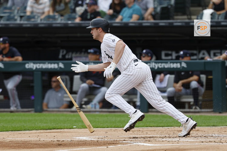 Aug 24, 2025; Chicago, Illinois, USA; Chicago White Sox designated hitter Kyle Teel (8) runs after hitting an RBI-single against the Minnesota Twins during the first inning at Rate Field. Credit: Kamil Krzaczynski-Imagn Images