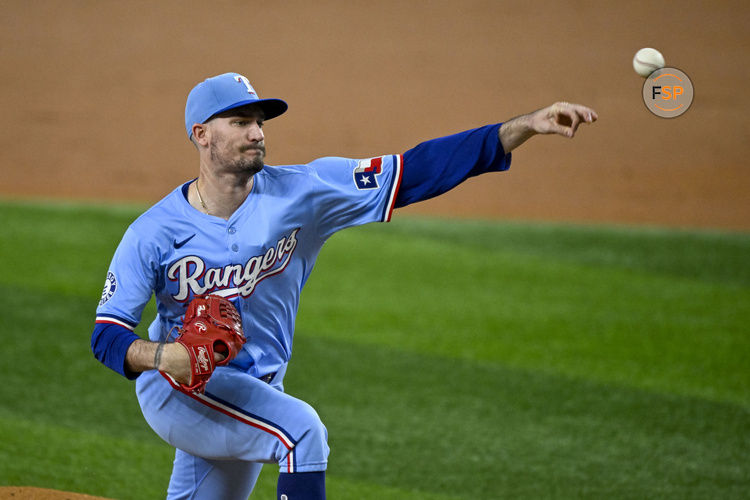 Sep 22, 2024; Arlington, Texas, USA; Texas Rangers starting pitcher Andrew Heaney (44) pitches against the Seattle Mariners during the third inning at Globe Life Field. Credit: Jerome Miron-Imagn Images