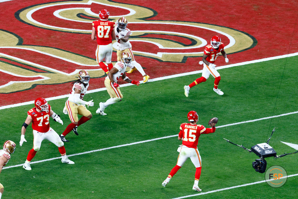 LAS VEGAS, NV - FEBRUARY 11: Kansas City Chiefs quarterback Patrick Mahomes (15) throws the game winning touchdown in overtime to Kansas City Chiefs wide receiver Mecole Hardman (12) during Super Bowl LVIII between the Kansas City Chiefs and the San Francisco 49ers on February 11, 2024, at Allegiant Stadium in Las Vegas, NV. (Photo by Jeff Speer/Icon Sportswire)