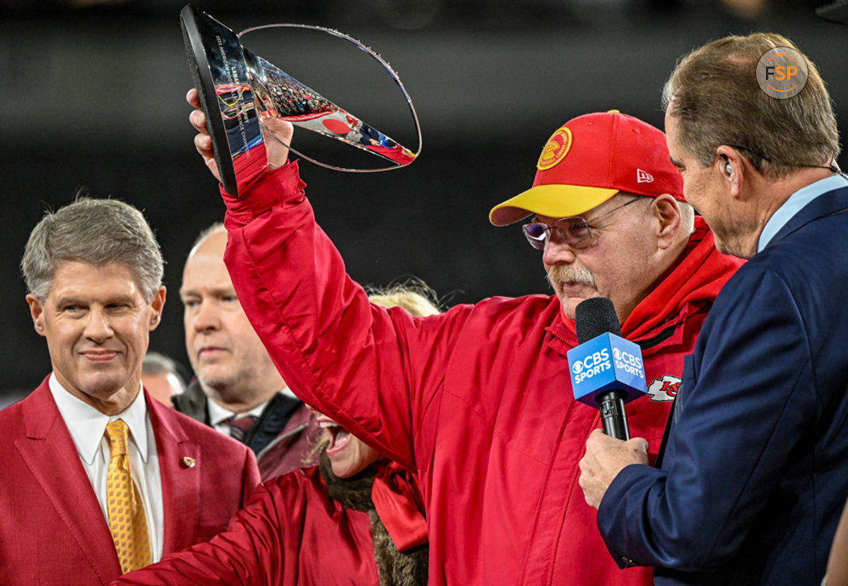 BALTIMORE, MD - JANUARY 28:  Kansas City Chiefs head coach Andy Reid and his wife Tammy celebrate the win with Kansas City Chiefs owner Clark Hunt (L) following the Kansas City Chiefs game versus the Baltimore Ravens in the AFC Championship Game on January 28, 2024 at M&T Bank Stadium in Baltimore, MD.  (Photo by Mark Goldman/Icon Sportswire)