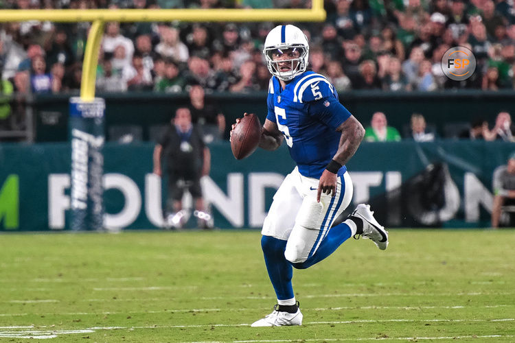 PHILADELPHIA, PA - AUGUST 24: Indianapolis Colts quarterback Anthony Richardson (5) in action during the preseason NFL game between the Philadelphia Eagles and Indianapolis Colts on August 24, 2023 at Lincoln Financial Field in Philadelphia, PA (Photo by John Jones/Icon Sportswire)