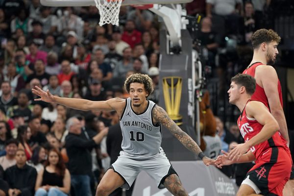 Nov 7, 2025; San Antonio, Texas, USA; San Antonio Spurs forward Jeremy Sochan (10) watches the ball during the second half against the Houston Rockets at Frost Bank Center. Mandatory Credit: Dustin Safranek-Imagn Images