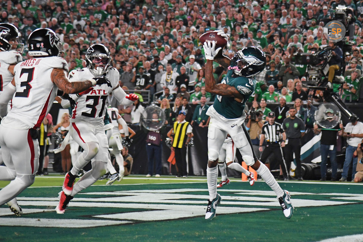 Sep 16, 2024; Philadelphia, Pennsylvania, USA; Philadelphia Eagles wide receiver DeVonta Smith (6) catches touchdown pass during the second quarter against the Atlanta Falcons at Lincoln Financial Field. Credit: Eric Hartline-Imagn Images