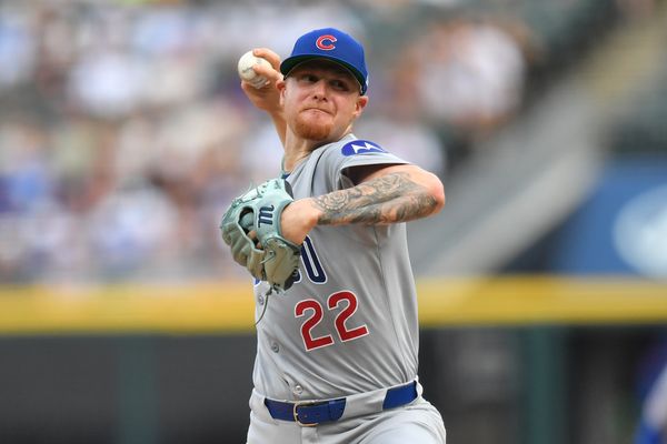 Jul 26, 2025; Chicago, Illinois, USA; Chicago Cubs starting pitcher Cade Horton (22) pitches during the first inning against the Chicago White Sox at Rate Field. Mandatory Credit: Patrick Gorski-Imagn Images