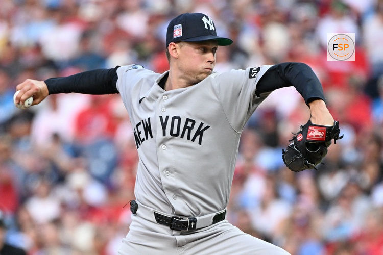 Jul 26, 2026; Philadelphia, Pennsylvania, USA; New York Yankees pitcher Will Warren (29) throws a pitch during the first inning against the Philadelphia Phillies at Citizens Bank Park. Credit: Eric Hartline-Imagn Images