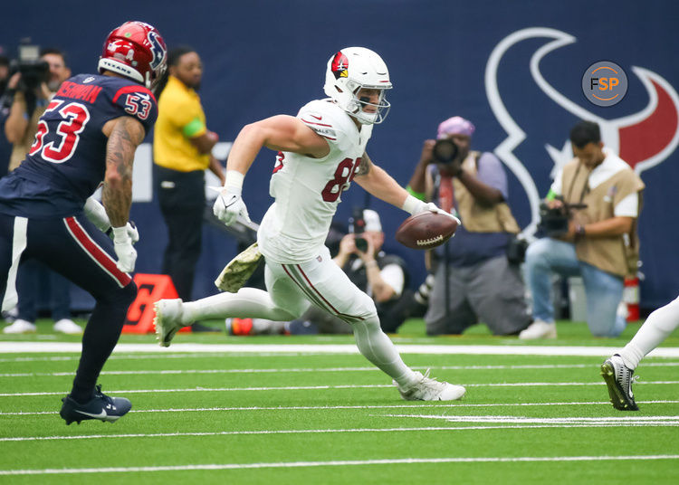 HOUSTON, TX - NOVEMBER 19:  Arizona Cardinals tight end Trey McBride (85) carries the ball in the second quarter during the NFL game between the Arizona Cardinals and Houston Texans on November 19, 2023 at NRG Stadium in Houston, Texas.  (Photo by Leslie Plaza Johnson/Icon Sportswire)